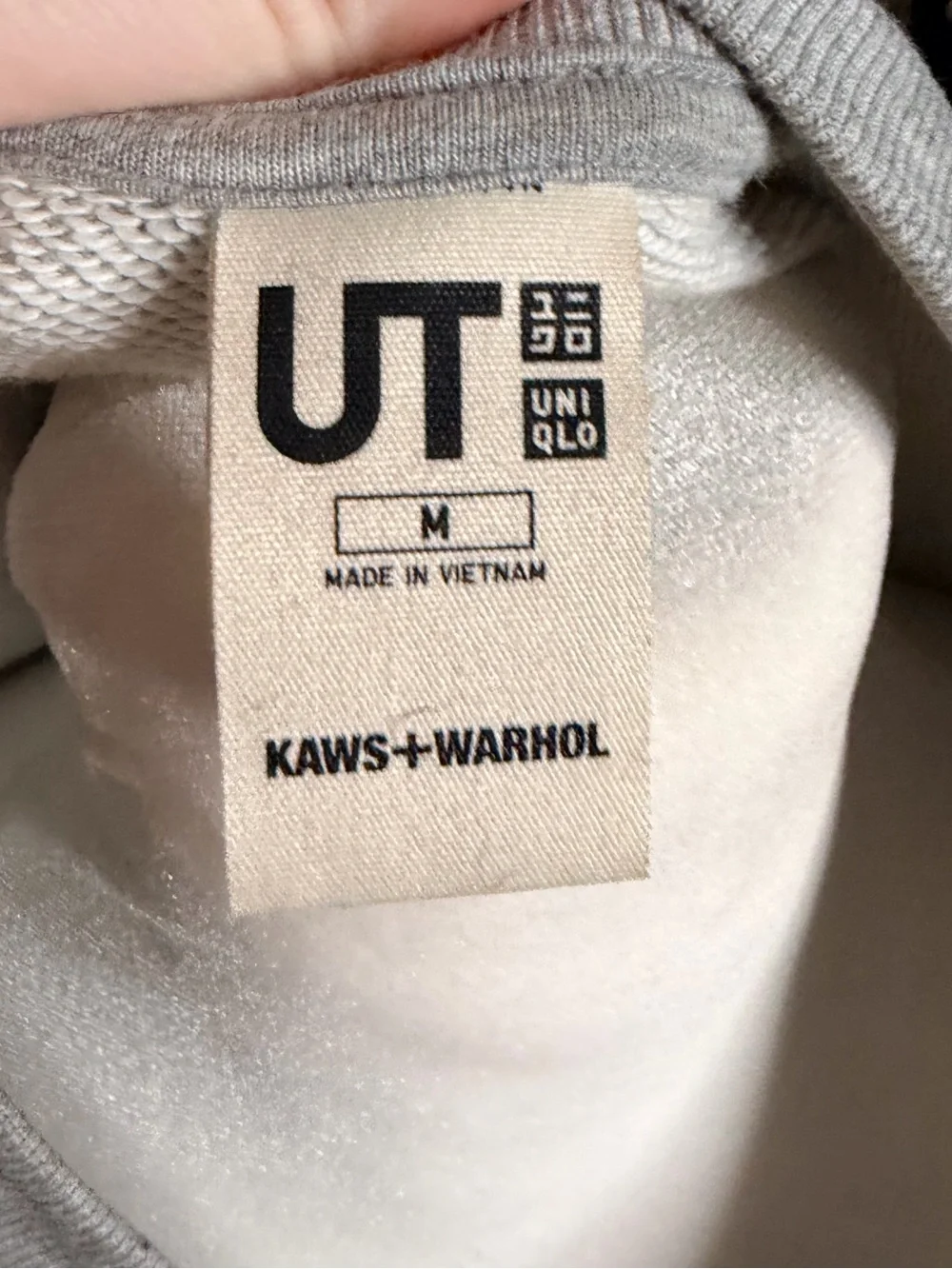 KAWS x WARHOL Uniqlo Grey Unisex Sweatshirt